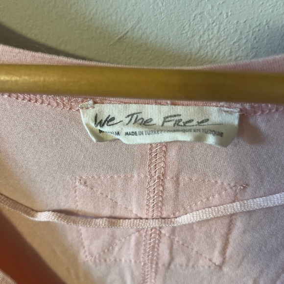 FREE PEOPLE We the Free Fresh and Clean LS Top Light Pink Medium - Picture 3 of 7